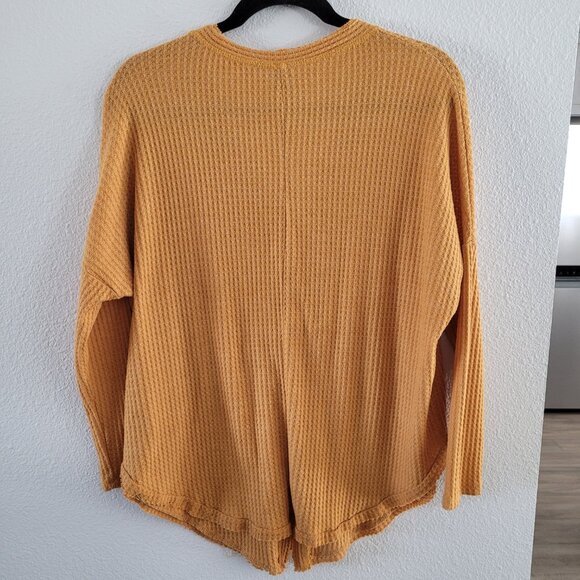 Windsor Sz Small Baggy Waffle Knit Mustard Yellow Long Sleeve Top - Picture 2 of 5